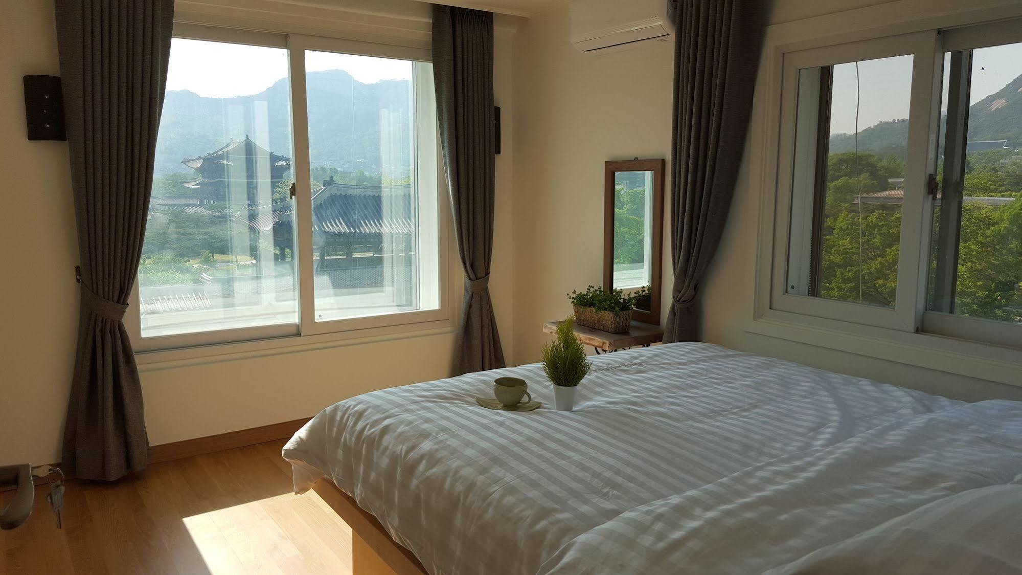 Woo Guest House Seoul Exterior photo