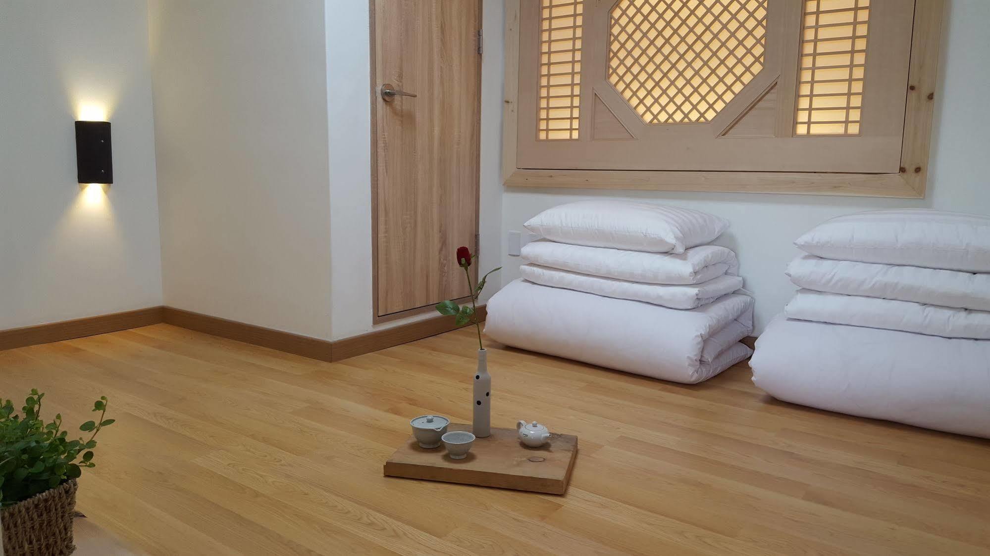 Woo Guest House Seoul Exterior photo